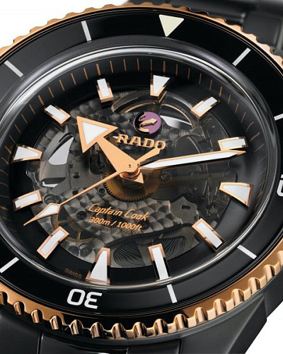 Rado Captain Cook High-Tech Ceramic R32127162